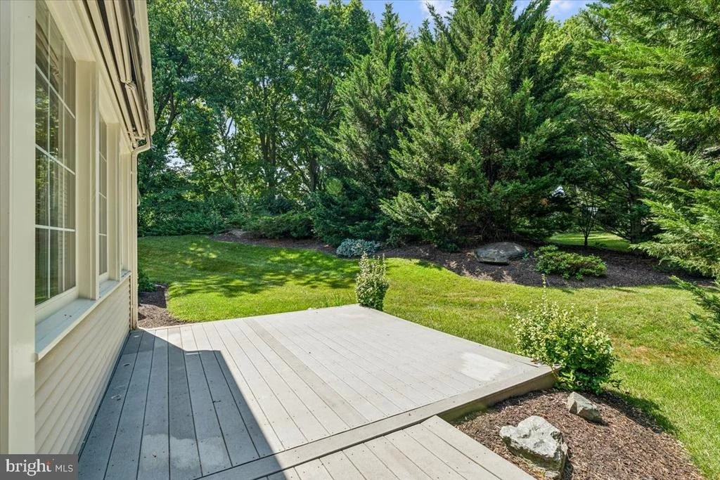 Photo of 2375 BEAR DEN ROAD