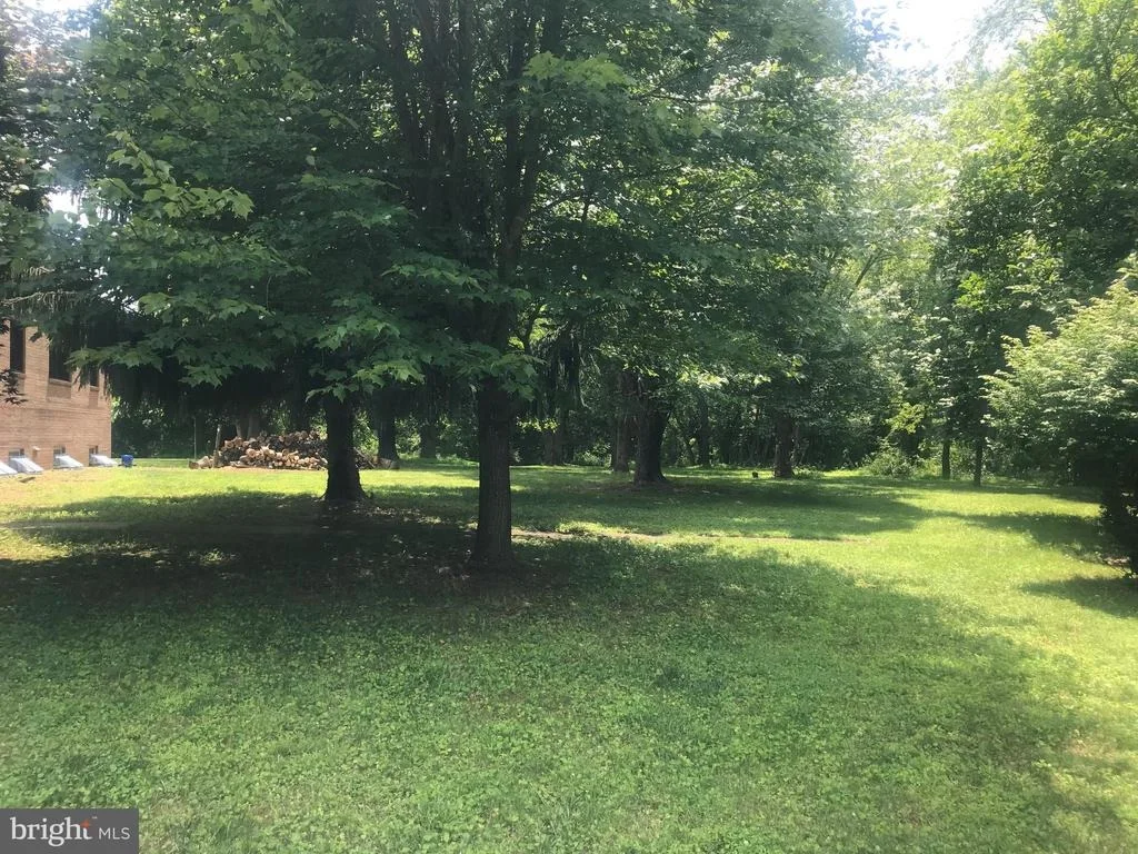 Photo of 16000 SCHAEFFER ROAD