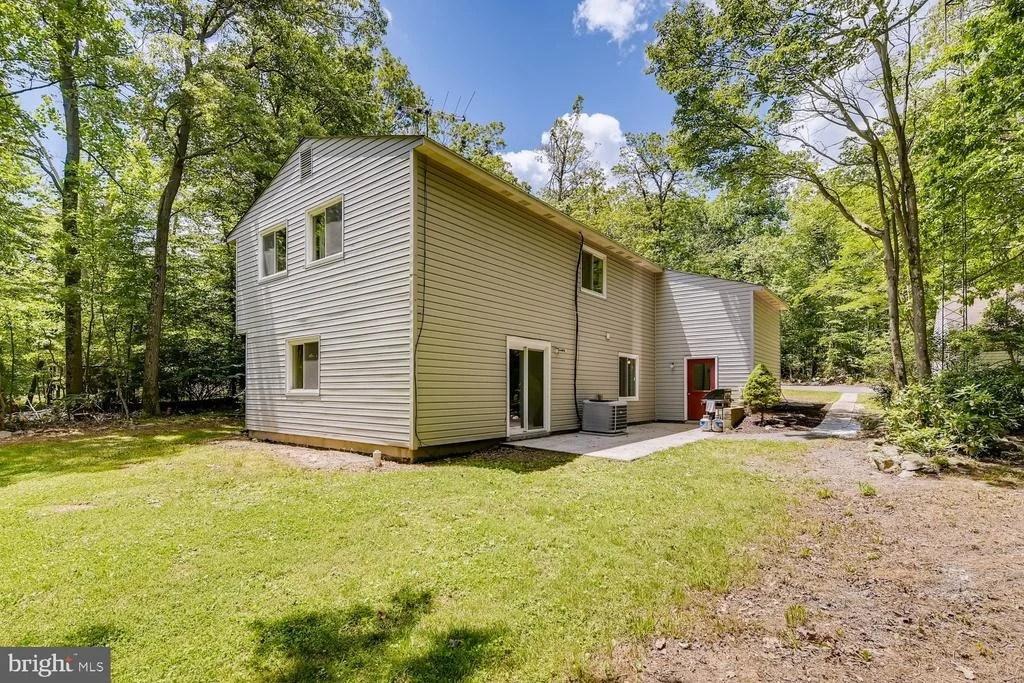 Photo of 10833 GAMBRILL PARK ROAD