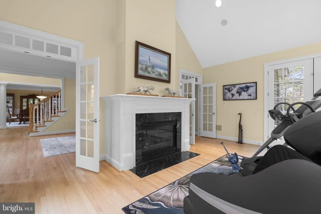 Photo of 370 EAGLE HILL ROAD