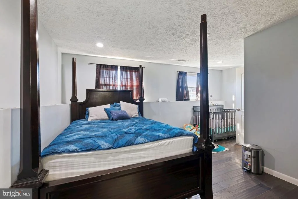 Photo of 6794 SINGLETREE COURT