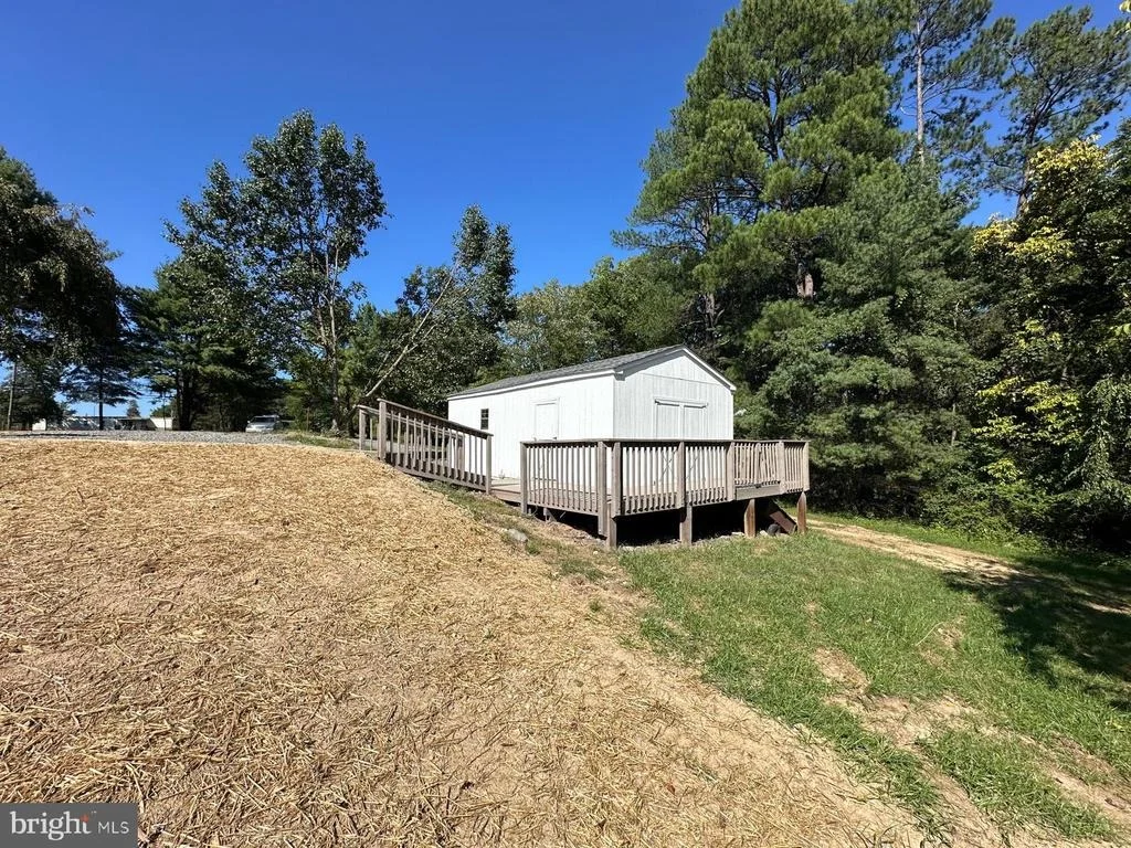 Photo of 2016 RIVERMONT DRIVE