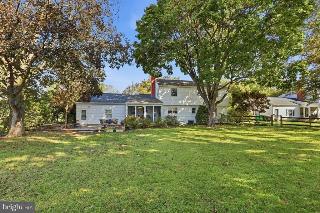 Photo of 154 S FAIRFIELD DRIVE