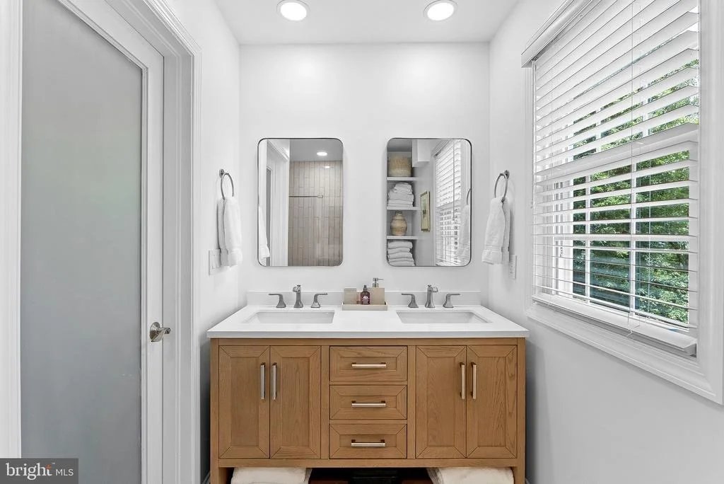 Photo of 10313 PARKMAN ROAD
