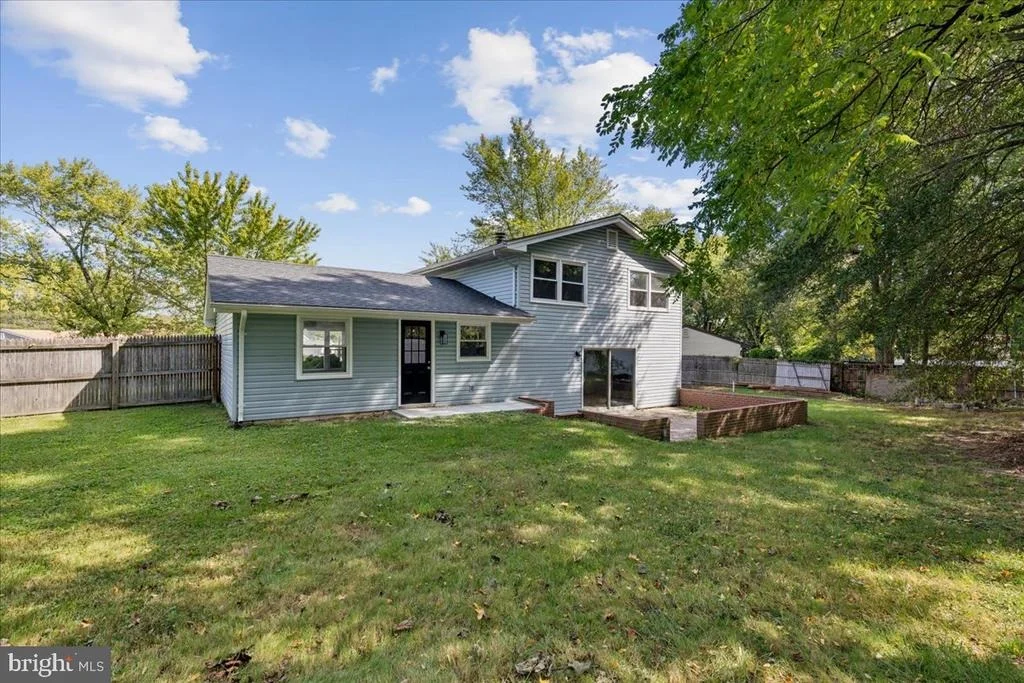 Photo of 5614 DANIEL CIRCLE