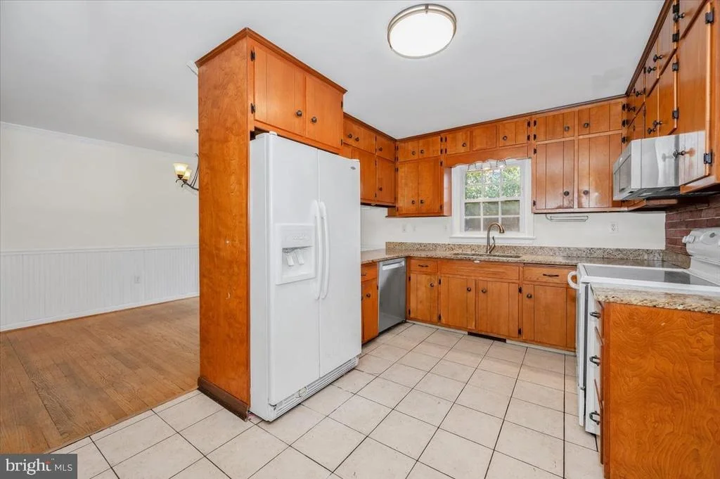Photo of 9214 WARFIELD ROAD