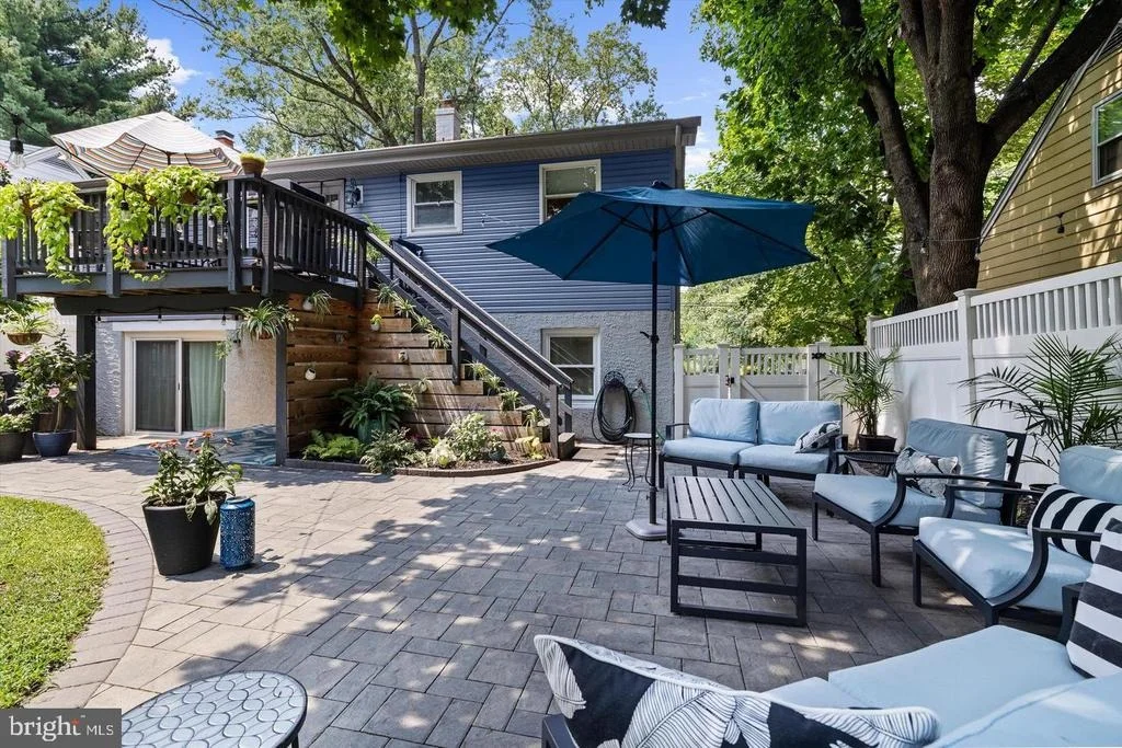 Photo of 228 DEWEY DRIVE