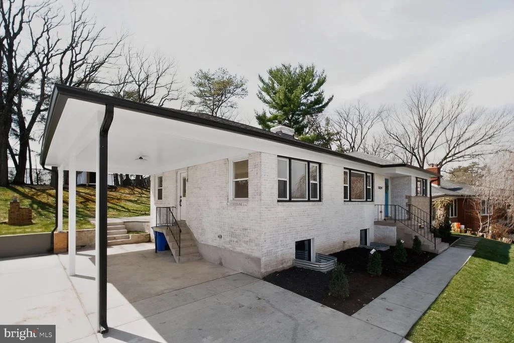 Photo of 10224 GREEN FOREST DRIVE