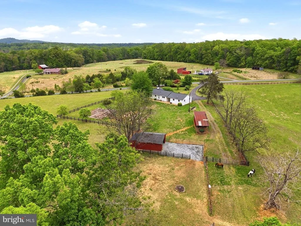 Photo of 481 JAMES CITY ROAD