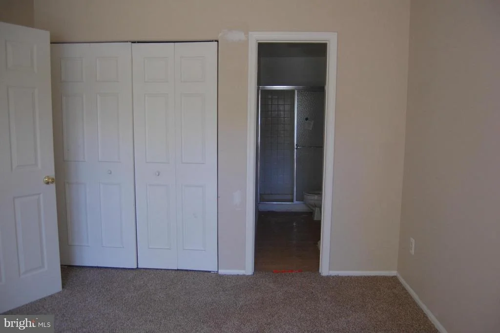 Photo of 1 GLENGYLE LANE