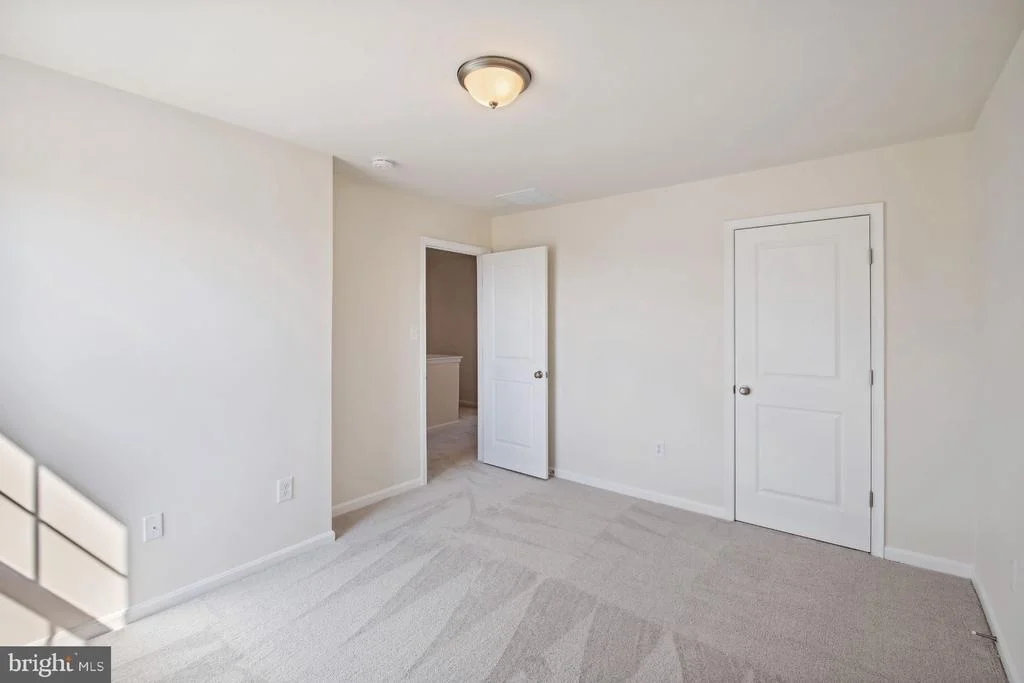 Photo of 90 GRIFFITH WAY