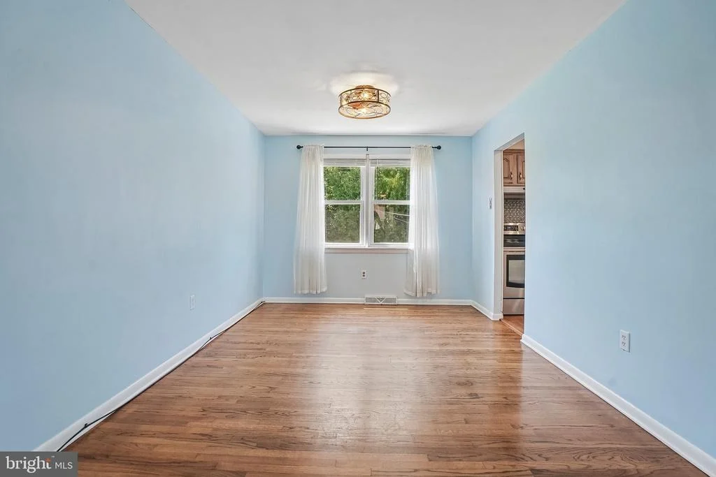 Photo of 11 CHIMING ROAD