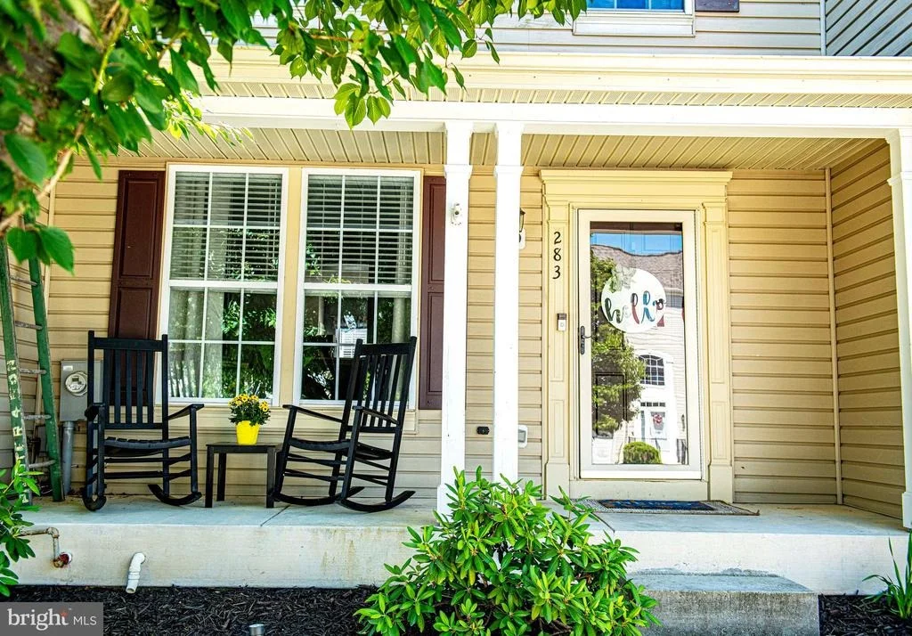 Photo of 283 CHERRY TREE SQUARE