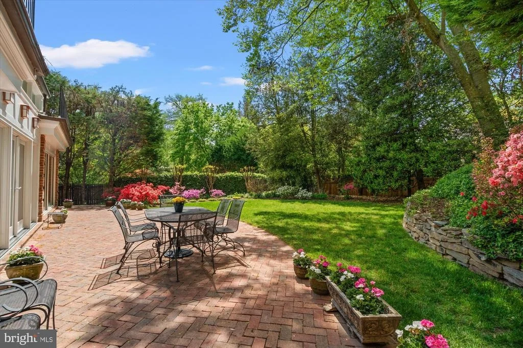Photo of 2238 47TH STREET NW