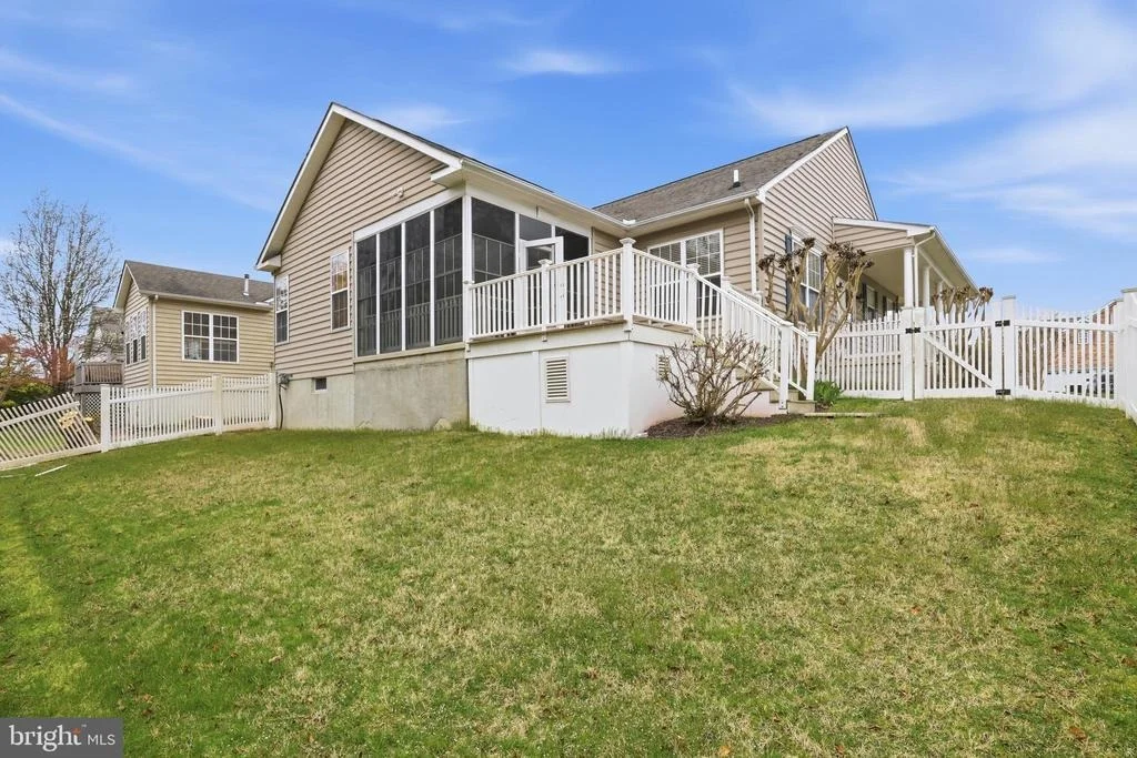 Photo of 35564 DRY BROOK DRIVE