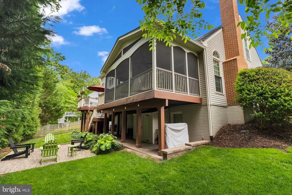 Photo of 8323 ARGENT CIRCLE