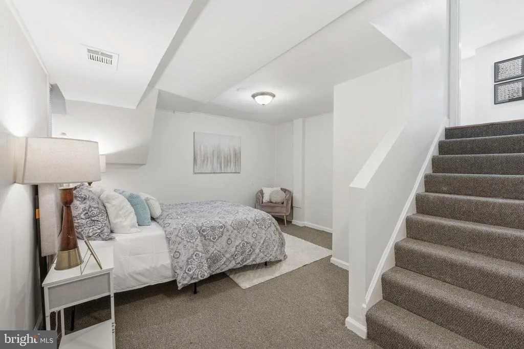 Photo of 1105 CHISWELL LANE