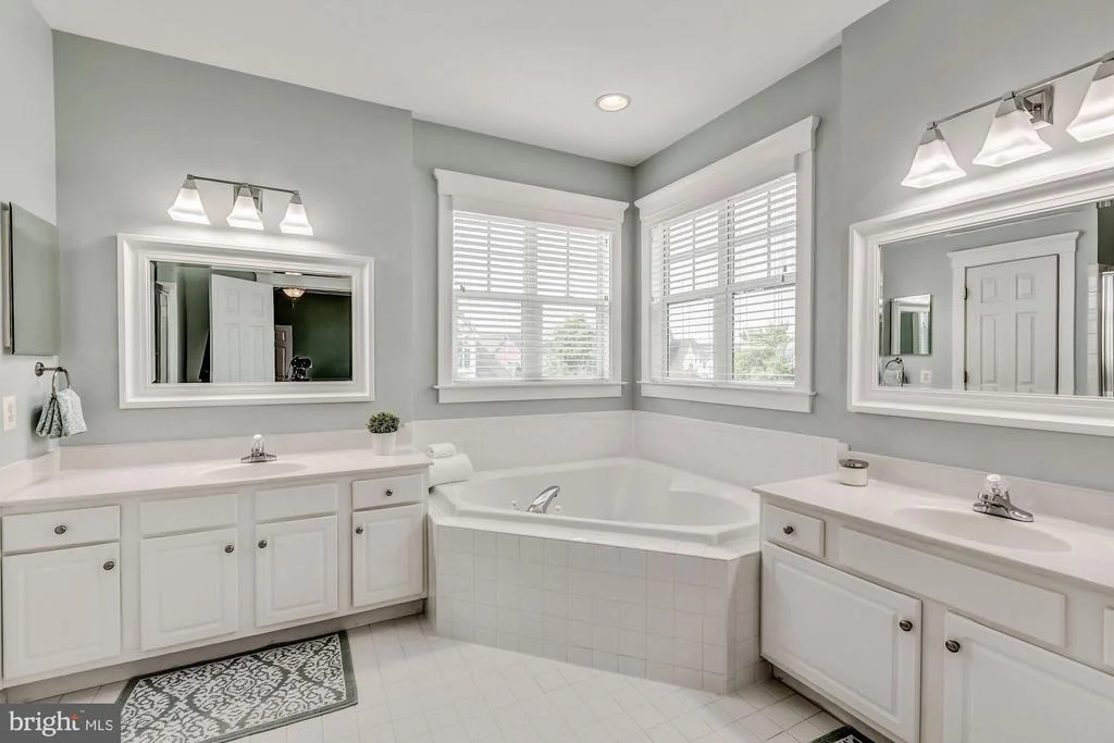 Photo of 14249 CATBIRD DRIVE