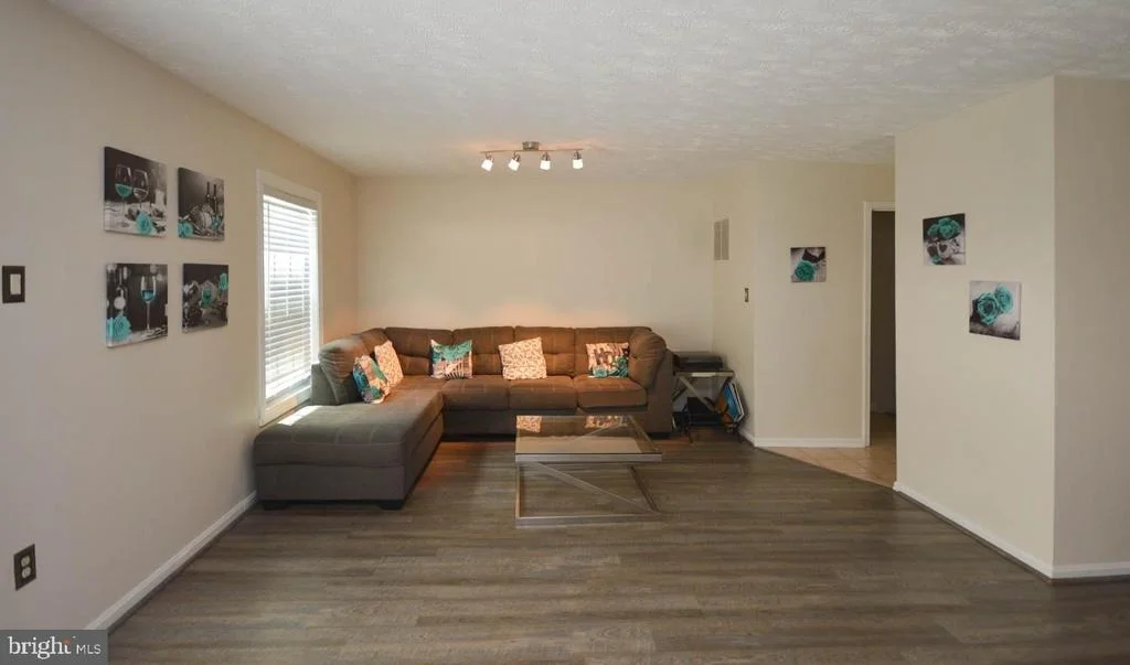 Photo of 12921 TRUMBULL DRIVE
