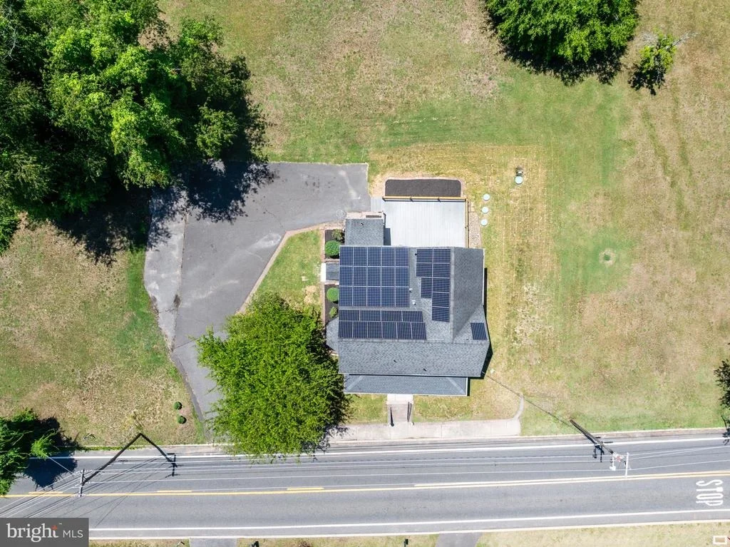 Photo of 402 BARNSBORO ROAD