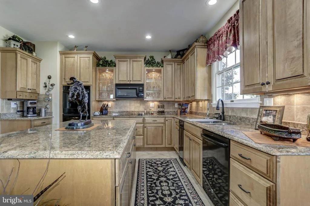 Photo of 840 ARNOLD ROAD
