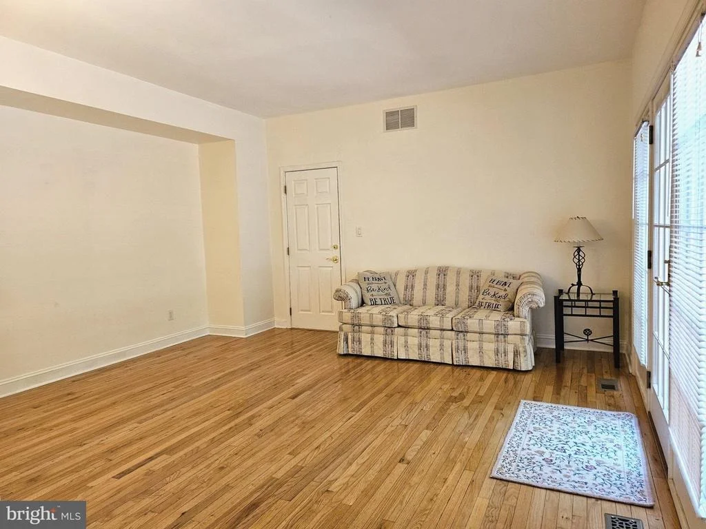 Photo of 1711 RITCHIE HIGHWAY