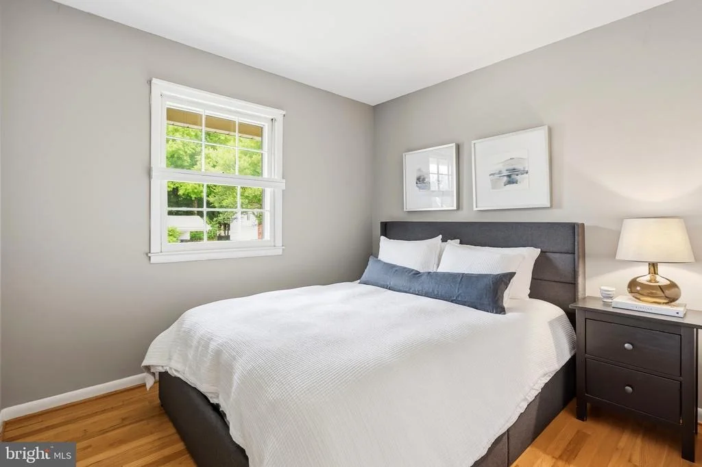 Photo of 524 MAPLE RIDGE LANE