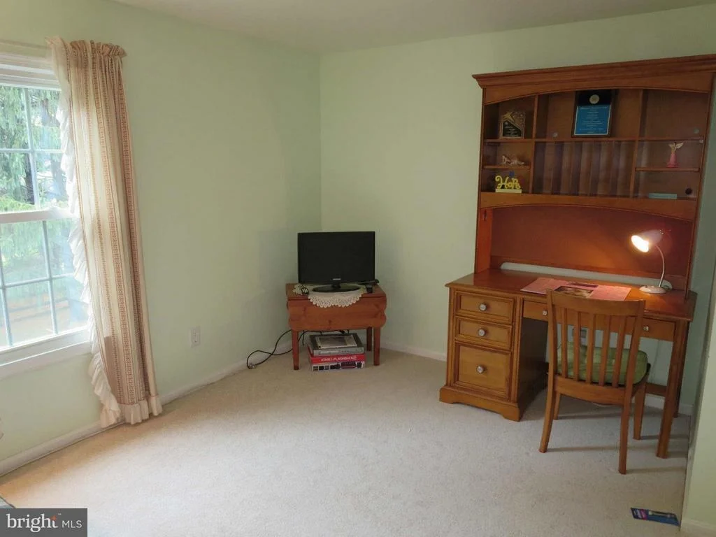 Photo of 18 NATIVE DANCER COURT