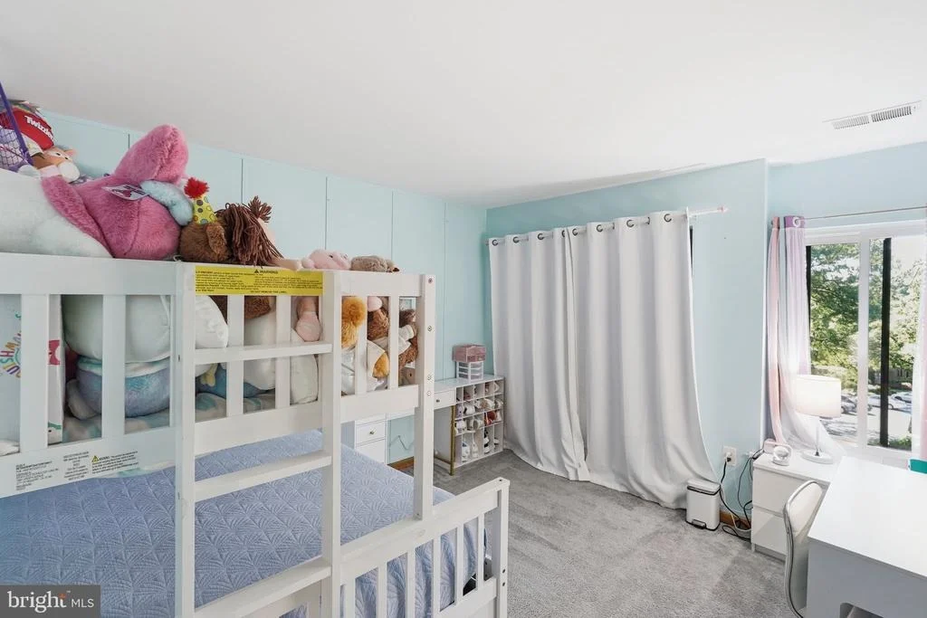 Photo of 4936 SAUQUOIT LANE