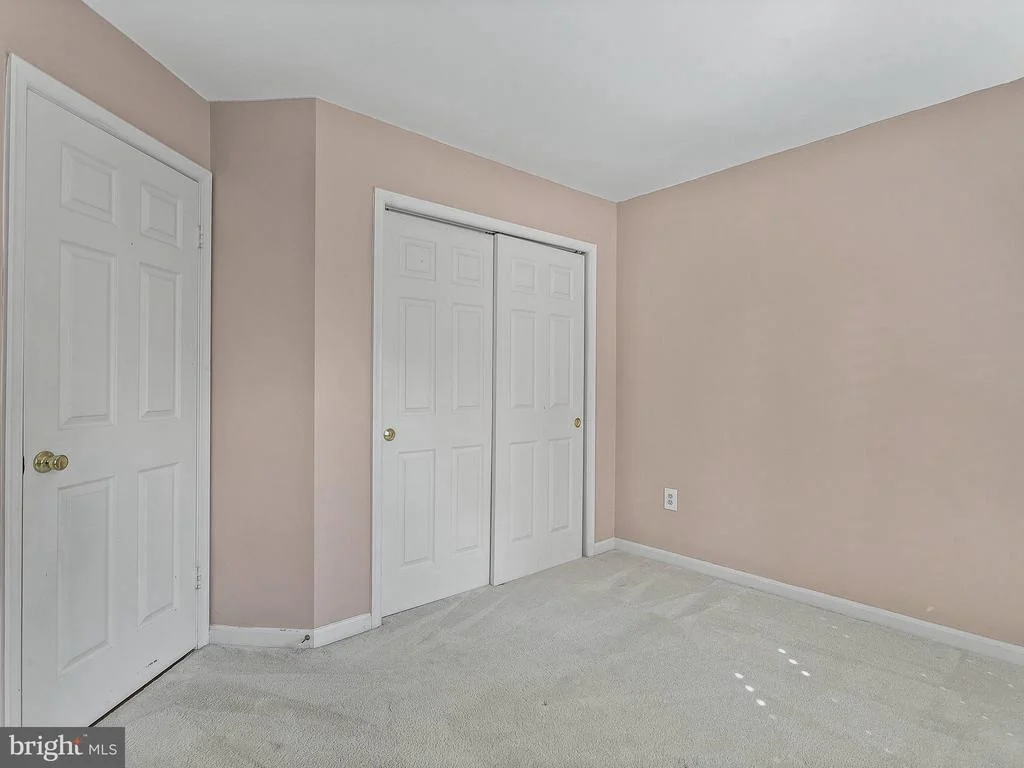 Photo of 114 CRYSTAL SPRING DRIVE