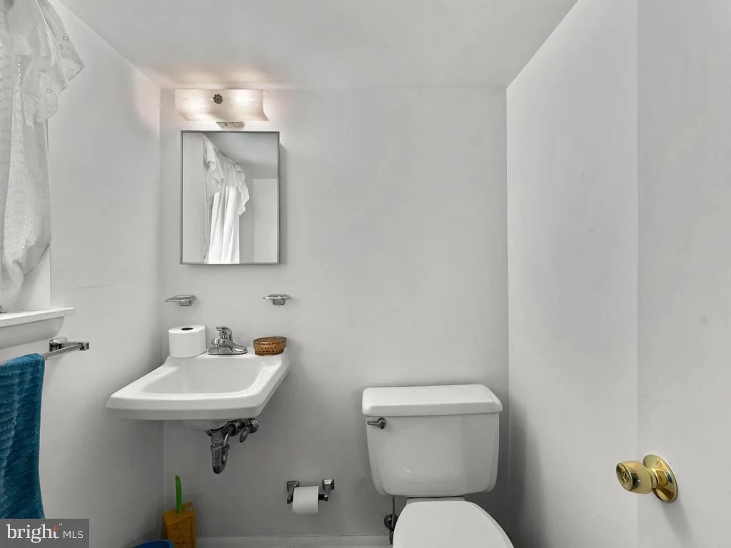 Photo of 5013 ELIOTS OAK ROAD