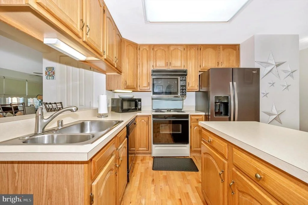 Photo of 841 DUNBROOKE COURT