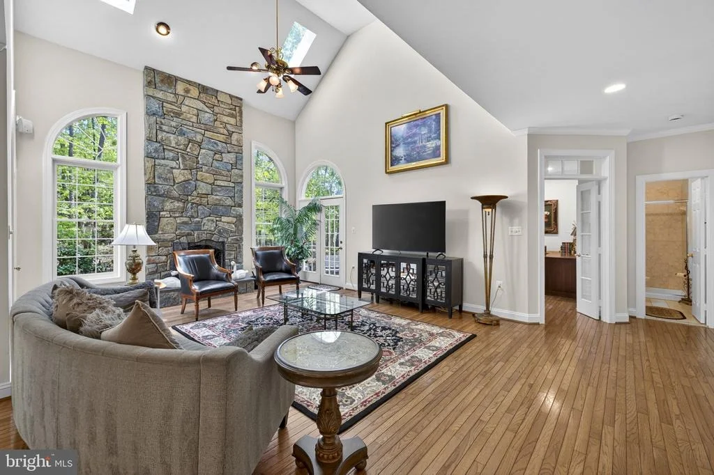 Photo of 22167 WOODWINDS DRIVE