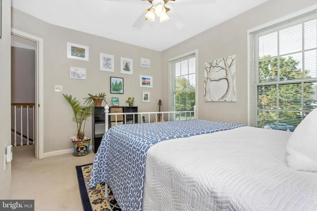 Photo of 8231 FOX HUNT LANE