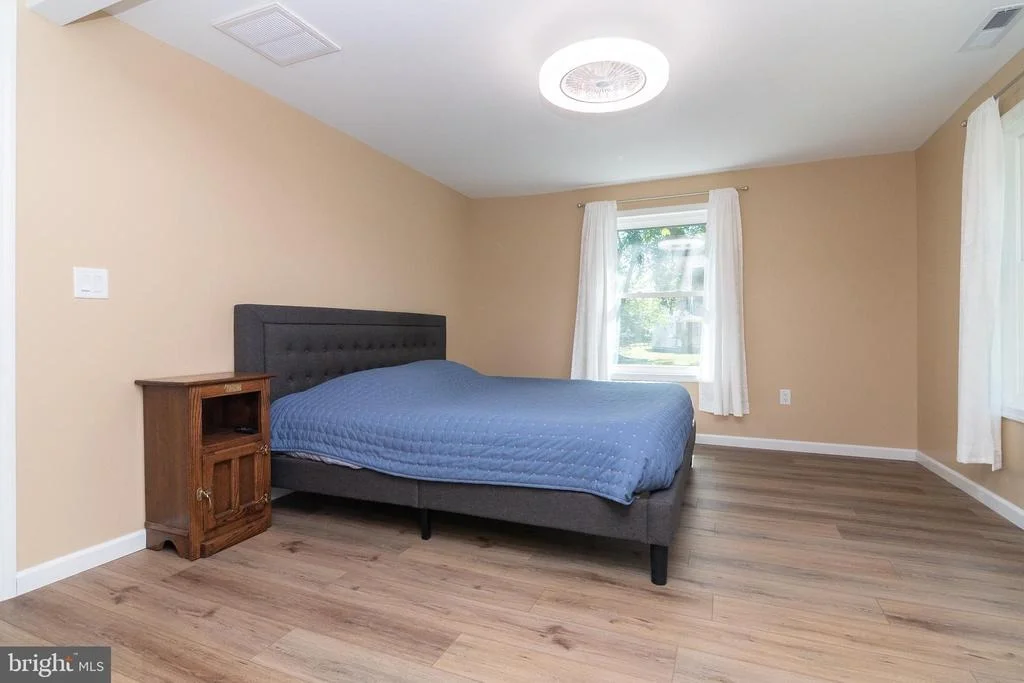 Photo of 41 DOROTHY CIRCLE