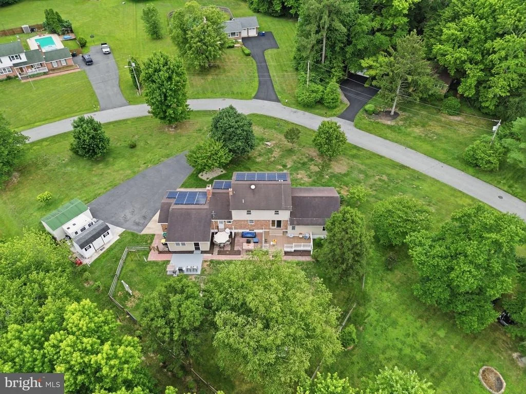Photo of 14 BOWFIN DRIVE