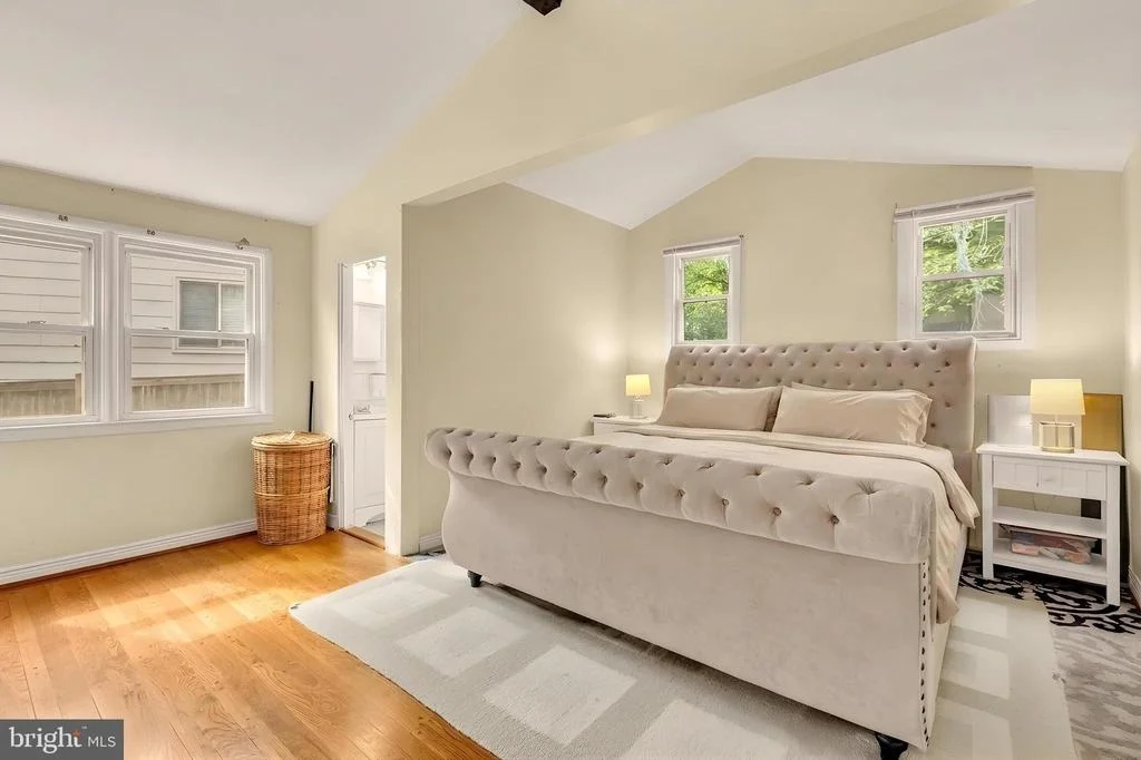 Photo of 12812 BUSHEY DRIVE