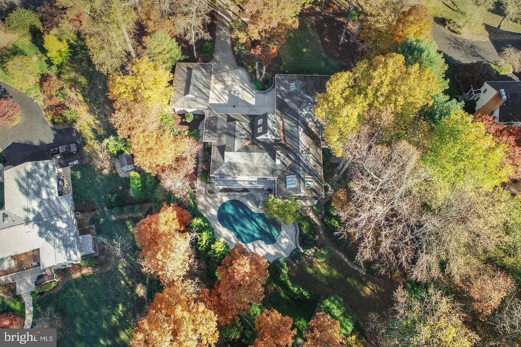 Photo of 15130 SPRINGFIELD ROAD