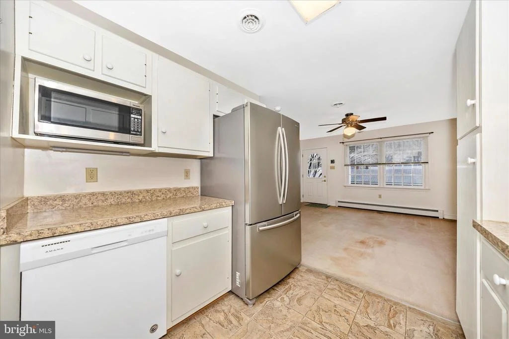Photo of 9 E 13TH STREET