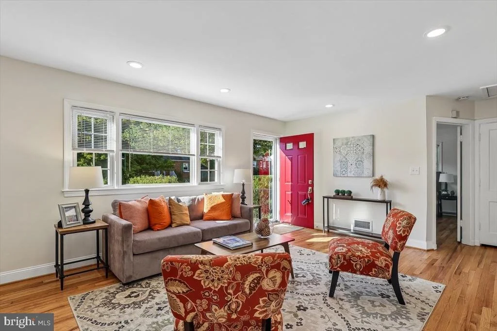 Photo of 1501 CREST ROAD