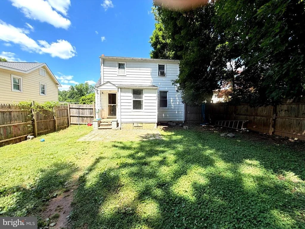 Photo of 3307 CHAPMAN ROAD