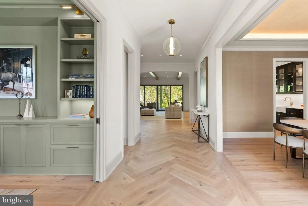 Photo of 1223 SOMERSET DRIVE