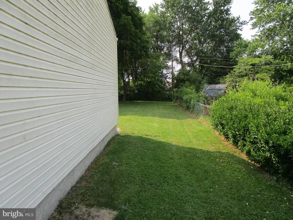 Photo of 791 MILLER DRIVE