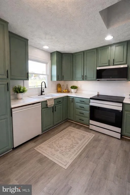 Photo of 15604 GLEN ELLA