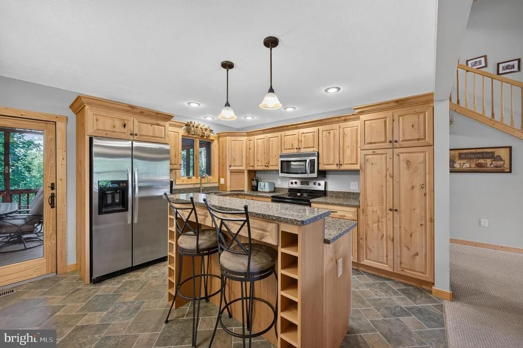 Photo of 14 VICKIE WAY