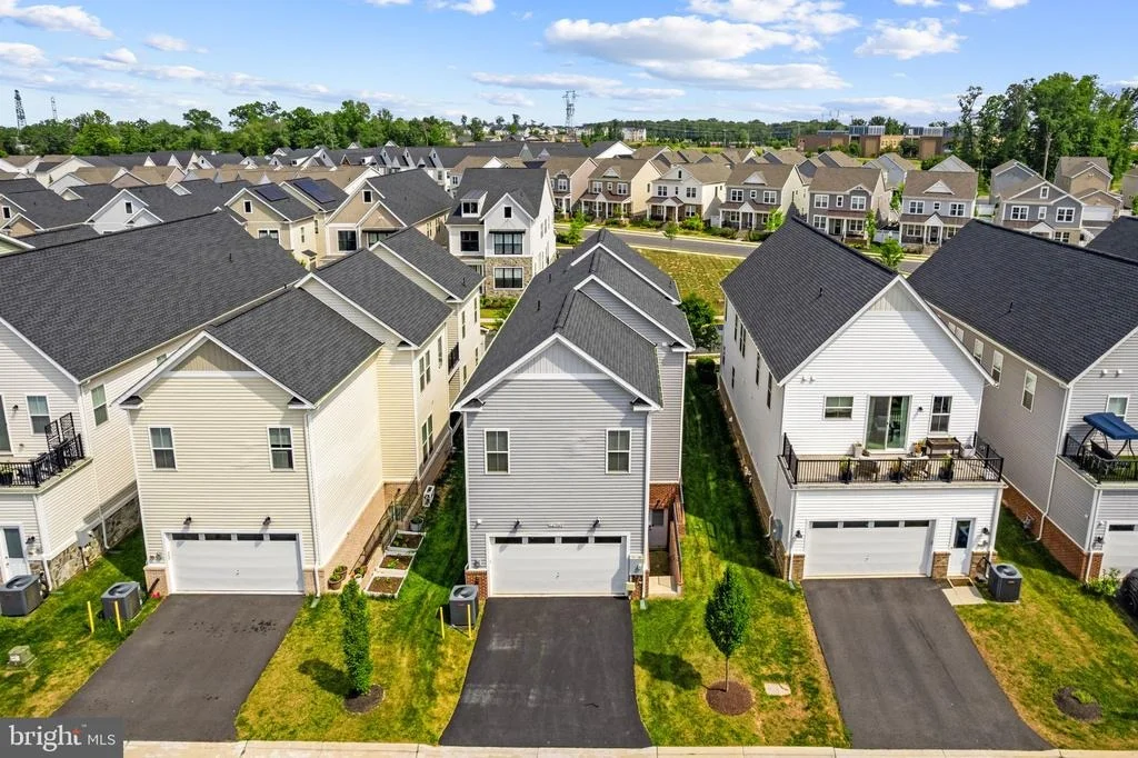 Photo of 22969 AURORA VIEW