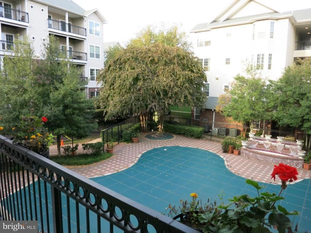 Photo of Unit 4316 at 1580 SPRING GATE DRIVE