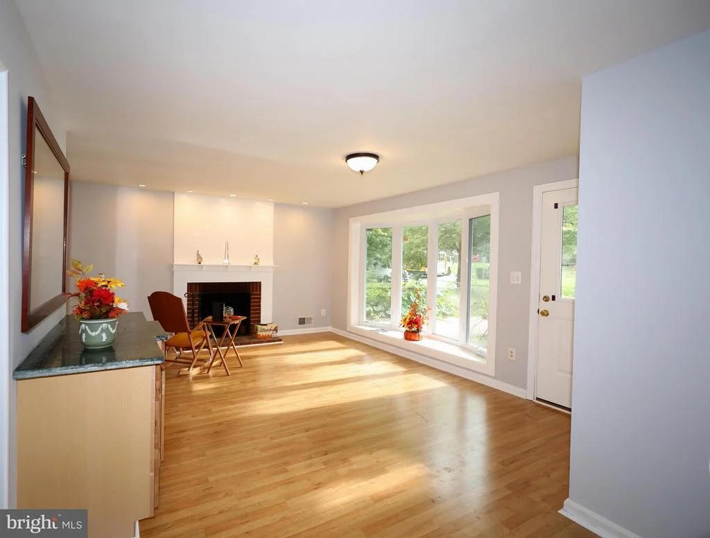 Photo of 13105 HOLDRIDGE ROAD
