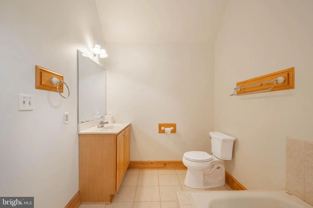 Photo of 128 BRIDGEVIEW LANE