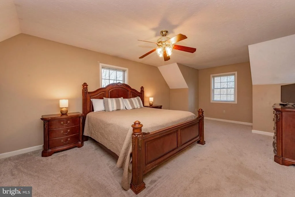 Photo of 2828 GLENDALE ROAD